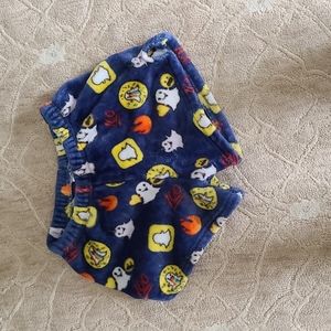 Heartbreaker fluffy Emoji shorts